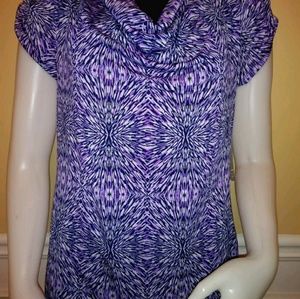 New Tahari Spandex shirt XL.